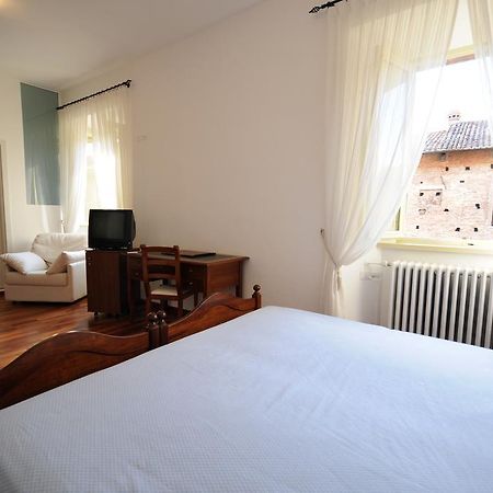 Guest House Domus Urbino Exterior foto